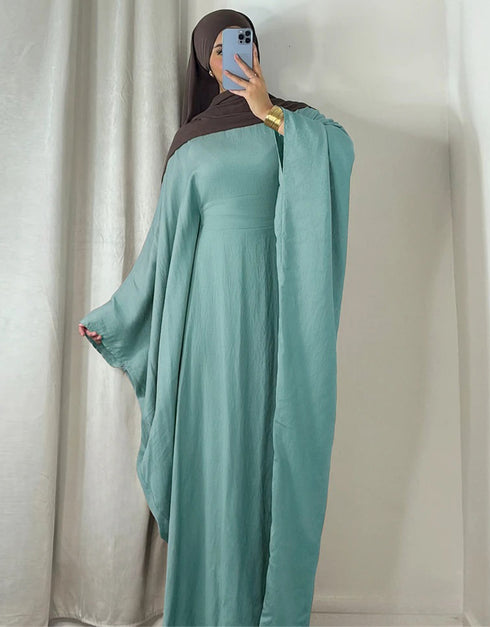 Islamic Chic: Khimar Abaya Set from Saudi Arabia and Turkey