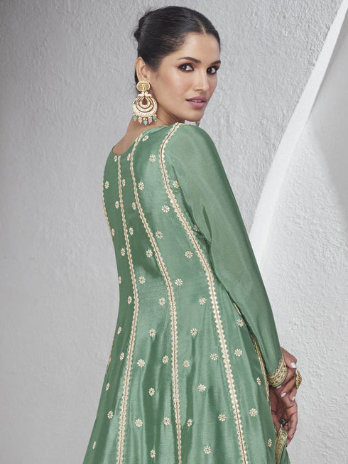 Green Chinon Silk Sharara Suit 189120 Closure View