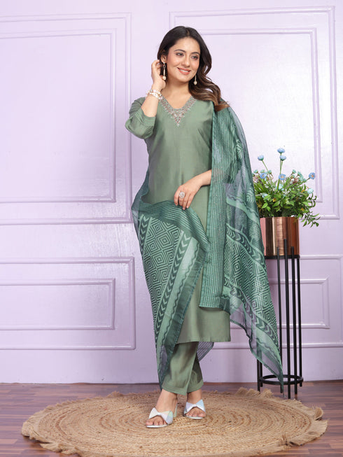 Gajari Russian Silk Pant Suit 189881
