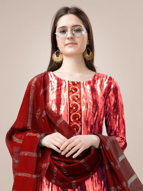 Red Heavy Rayon Print Pant Suit 189944 Closure View