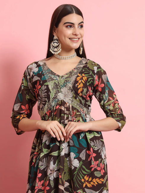 Coffee Havy Embroidery On Georgette Pant Suit 190976 Closure View