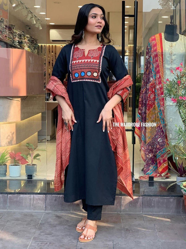 Black Rayon Pant Suit 191003