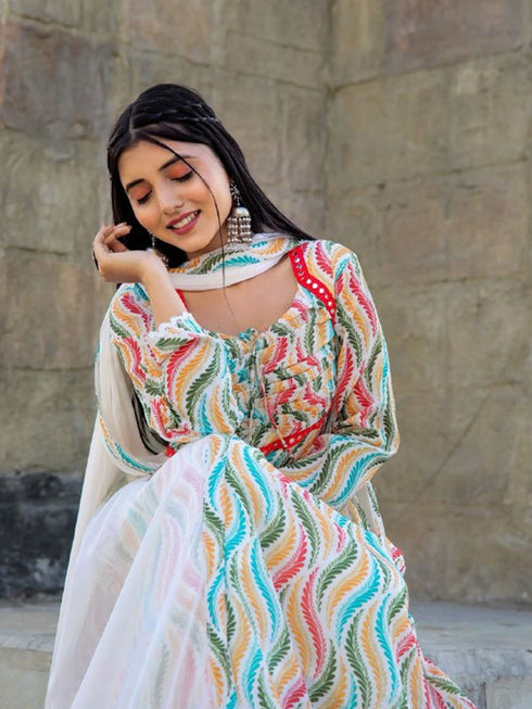 Multi Chiffon Pant Suit 191011 Closure View