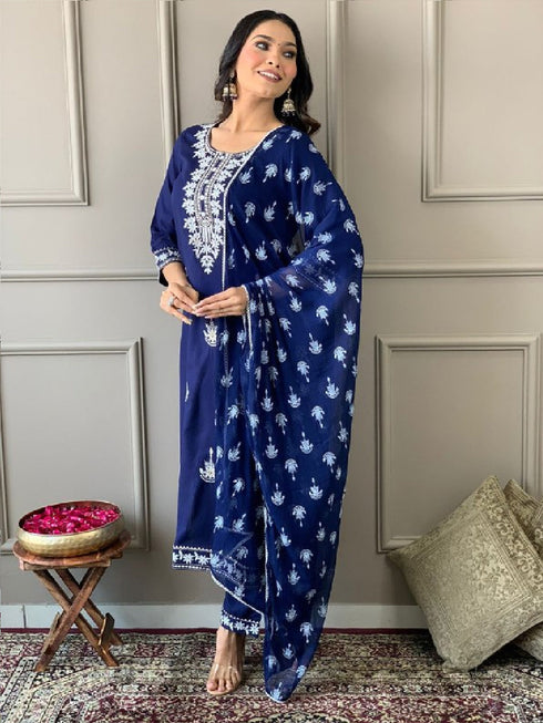 Blue Rayon Pant Suit 191013 Closure View