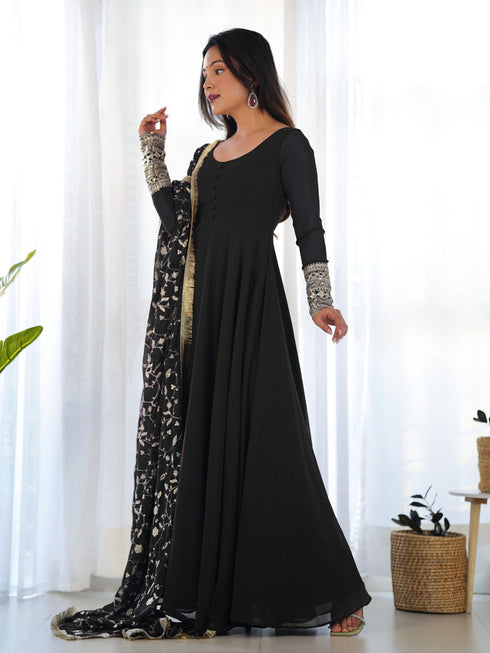 Black Heavy Pure Soft Fox Georgette Anarkali Dress 191193 Closure View
