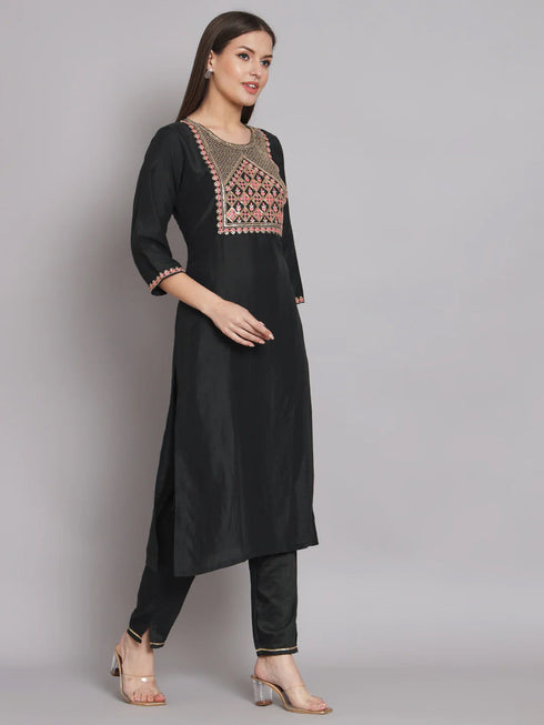 Dark Grey Silk Blend Pant Suit 192058 Closure View