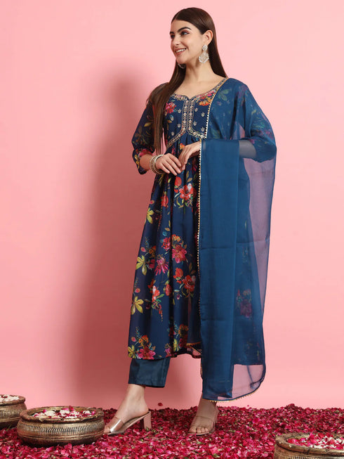 Navy Blue Georgette Pant Suit 192312 Closure View