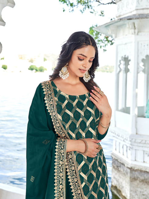 Green Blooming Vichitra Pant Suit 192354 Closure View