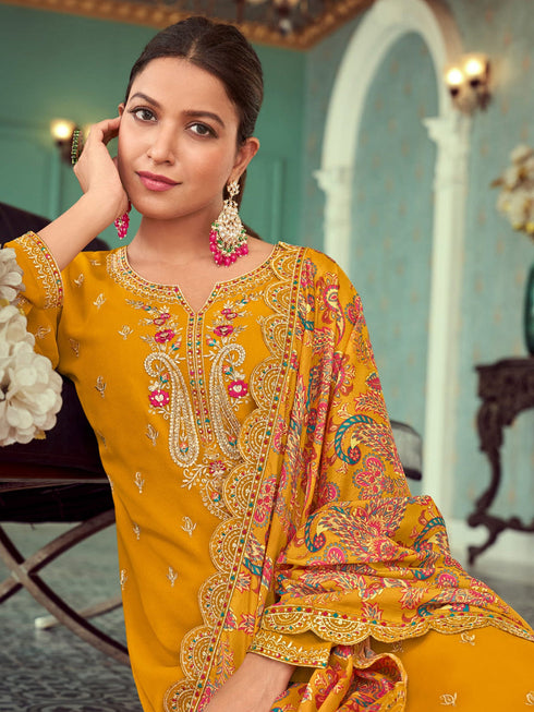 Mustard Real Georgette Pant Suit 192438 Closure View