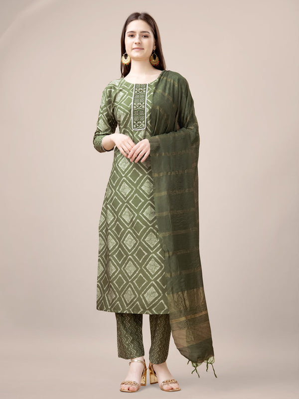 Mehendi Rayon Pant Suit 192780