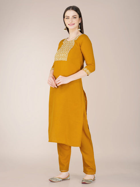 Yellow Cotton Blend Pant Suit 192818 Closure View