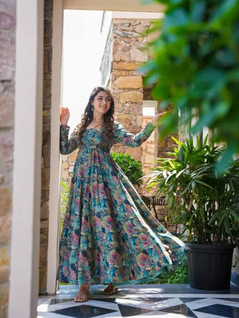 Multi Muslin Anarkali Dress 193834 Closure View