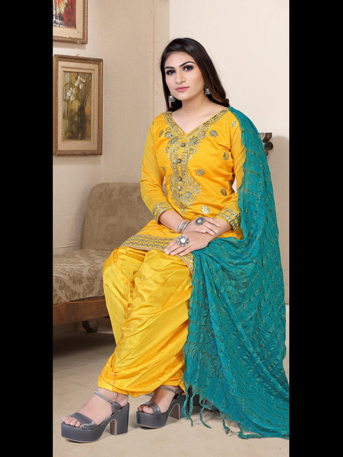 Yellow Model Chanderi Patiyala Dress 193865 Closure View