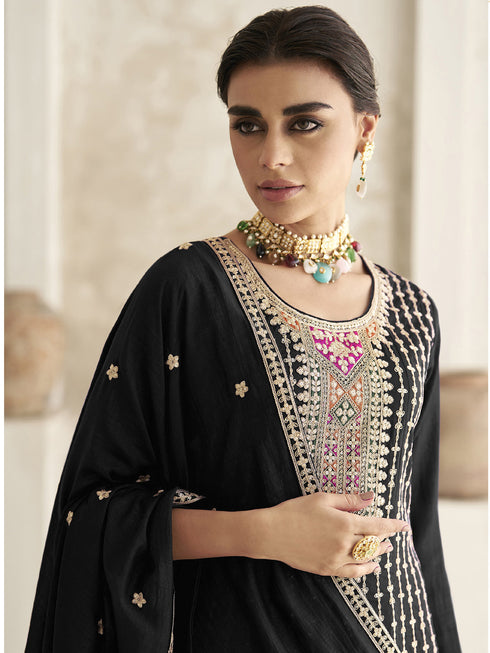 Black Heavy Chinon Pant Suit 194092 Closure View