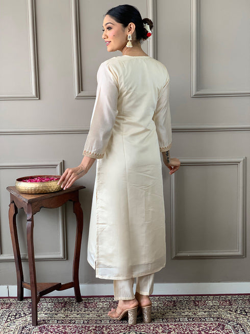 White Viscose Chanderi Pant Suit 194260 Closure View