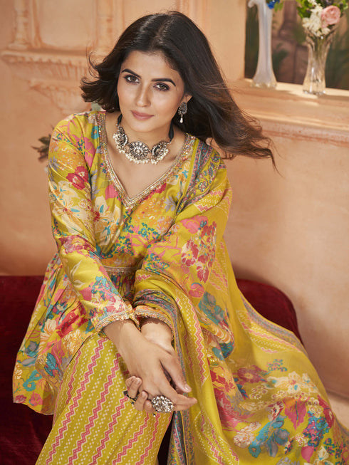 Yellow Silk Palazzo Suit 194578 Closure View