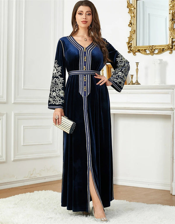 Seasonal Chic: Winter Abaya Set from Turkey, a Modest and Elegant Muslim Dress
