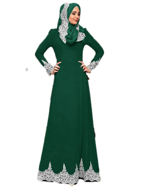 Timeless Lace: Embrace Sophistication with This Elegant Abaya