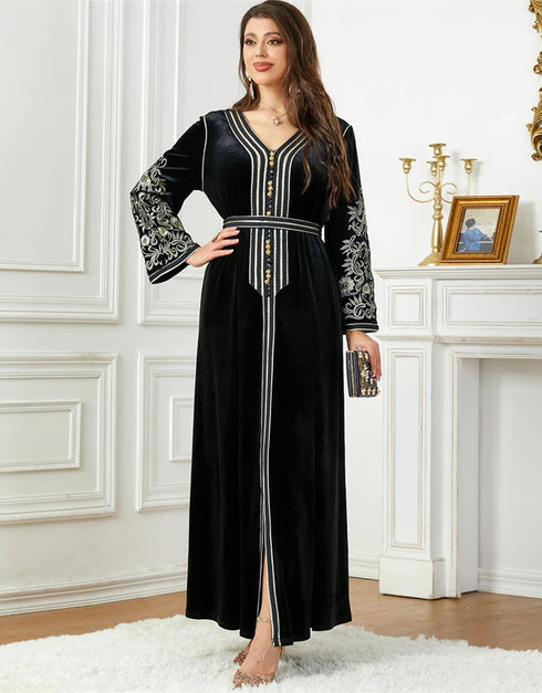 Seasonal Chic: Winter Abaya Set from Turkey, a Modest and Elegant Muslim Dress