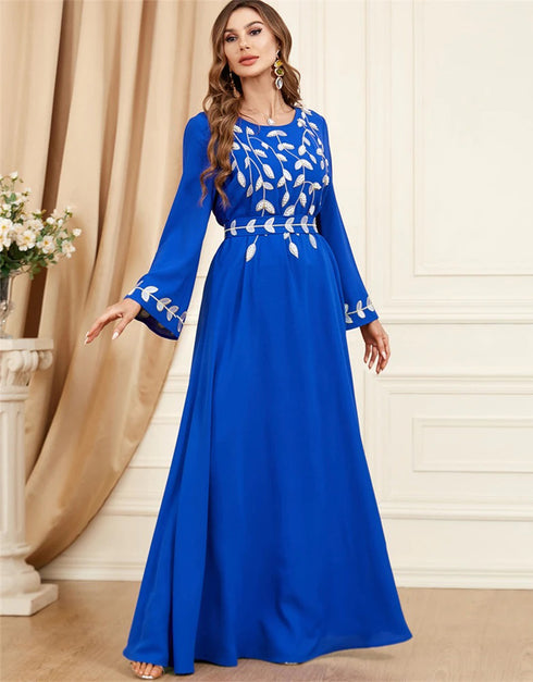 Effortless Elegance with a Touch of Flair: Feathered Abaya for Everyday Style