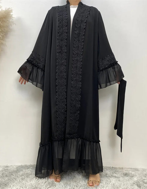 Celebrate in Style: Traditional Festival Abaya