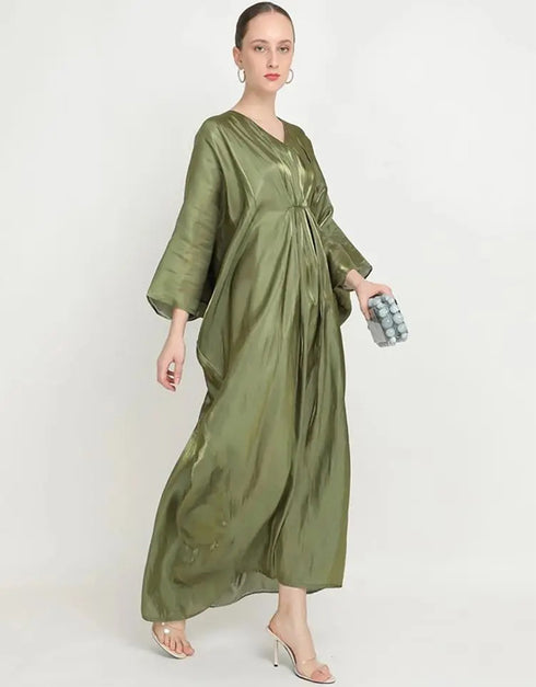 Classic Elegance: Timeless Abaya for Everyday Comfort