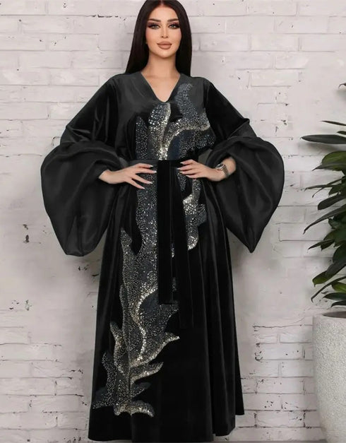 Cozy Elegance: Embroidered Velvet Abaya for Autumn/Winter Comfort