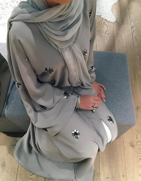 Sparkling Elegance: Diamond-Adorned Chiffon Abaya with Detachable Belt