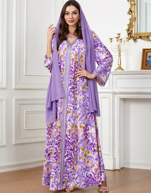 Playful Expression: Patchwork Abaya for Timeless Comfort