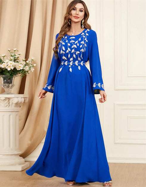 Effortless Elegance with a Touch of Flair: Feathered Abaya for Everyday Style