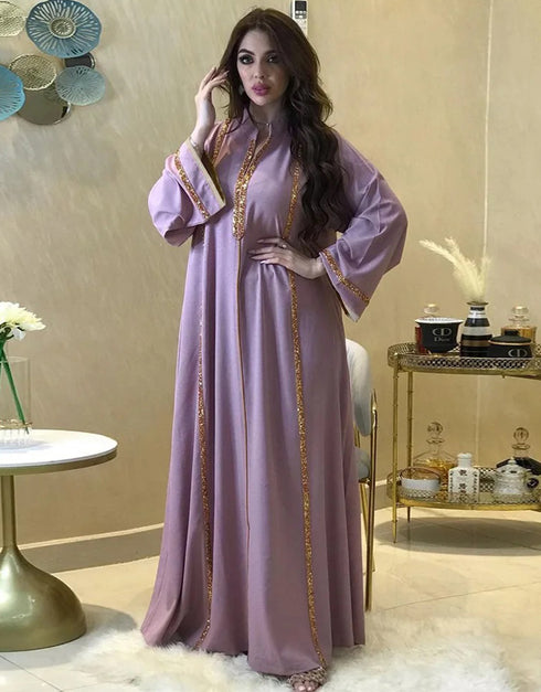 Diamond Dazzle: Unleash Your Inner Star in This Luxurious Abaya