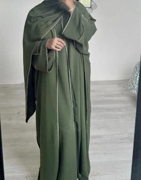 Celebrate with Tradition: Classic Abaya for Festive Elegance