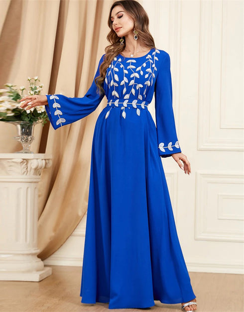 Effortless Elegance with a Touch of Flair: Feathered Abaya for Everyday Style