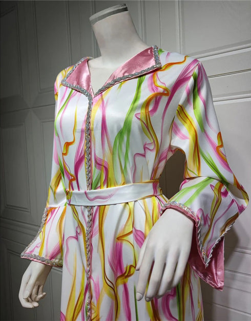 Diamond Dazzle, Loose Fit: Effortless Elegance with a Touch of Sparkle Abaya