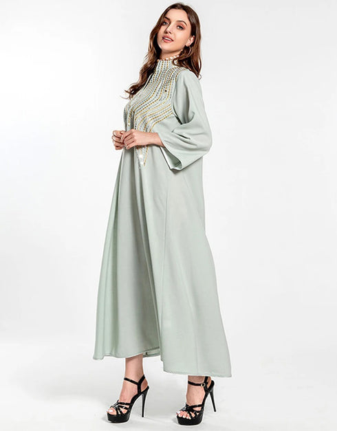 Exquisite Embroidery: Dubai Kaftan Abaya, a Stylish Muslim Dress from Turkey