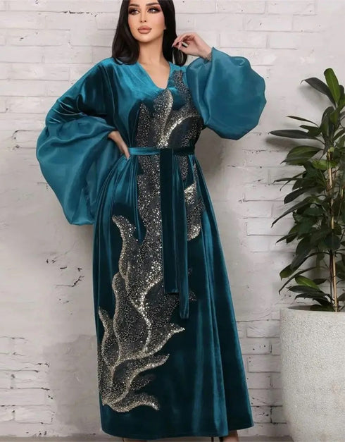 Cozy Elegance: Embroidered Velvet Abaya for Autumn/Winter Comfort