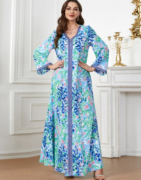 Playful Expression: Patchwork Abaya for Timeless Comfort