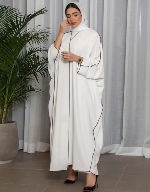 Effortless Versatility: Sash-Accented Abaya for All-Season Comfort
