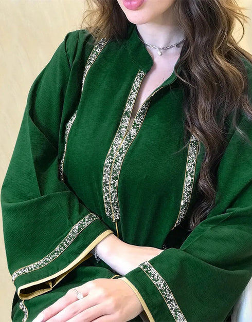 Diamond Dazzle: Unleash Your Inner Star in This Luxurious Abaya