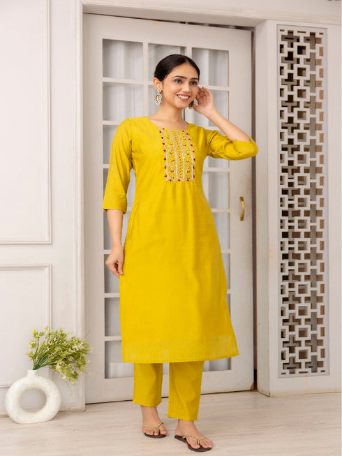 Mustard Viscose Pant Suit Acy1538 Closure View