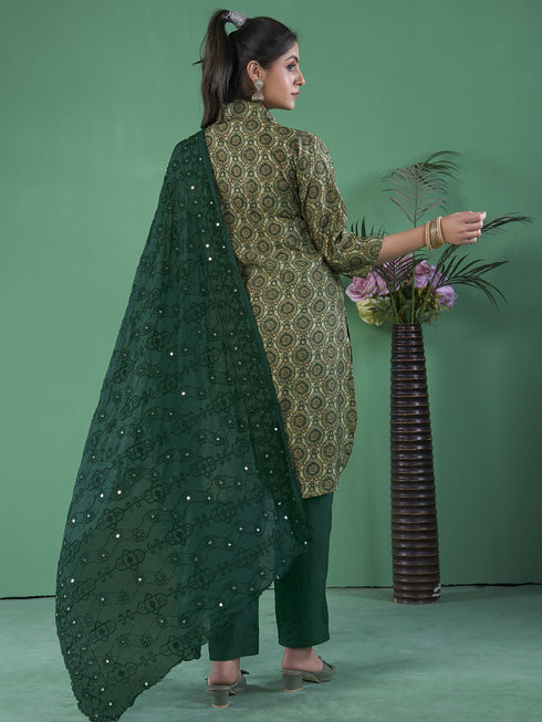 Green Art Silk Pant Suit Acy8280 Closure View