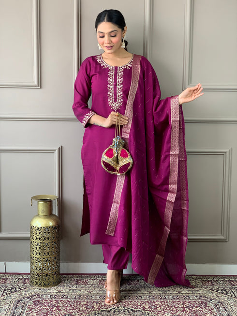 Burgundy Viscose Chanderi Pant Suit Acy9274 Closure View