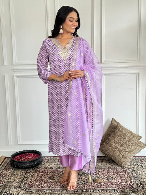 Lavender French Crepe Pant Suit Acy9770 Closure View