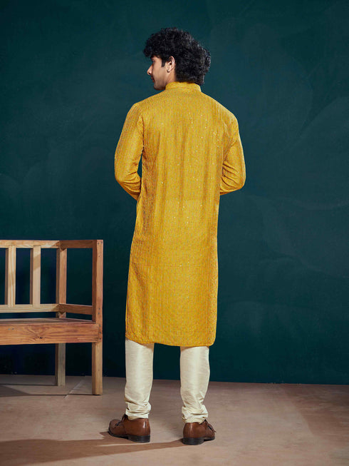 Yellow Kurta Viscose Payjama Closure View