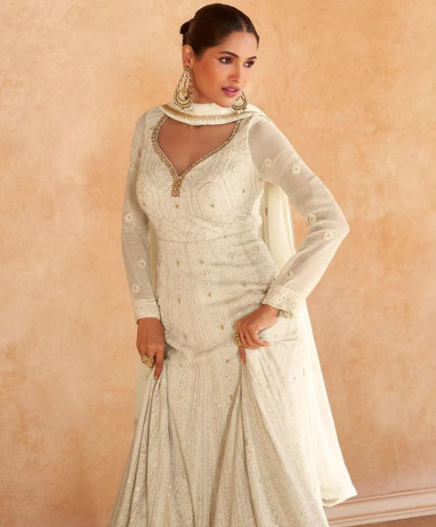Cream Georgette Anarkali Suit Acz3338 Closure View
