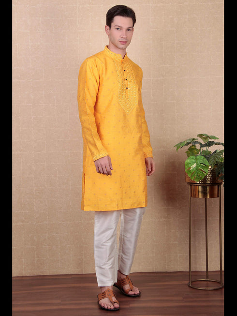 Yellow Kurta Jacquard Silk Payjama Closure View