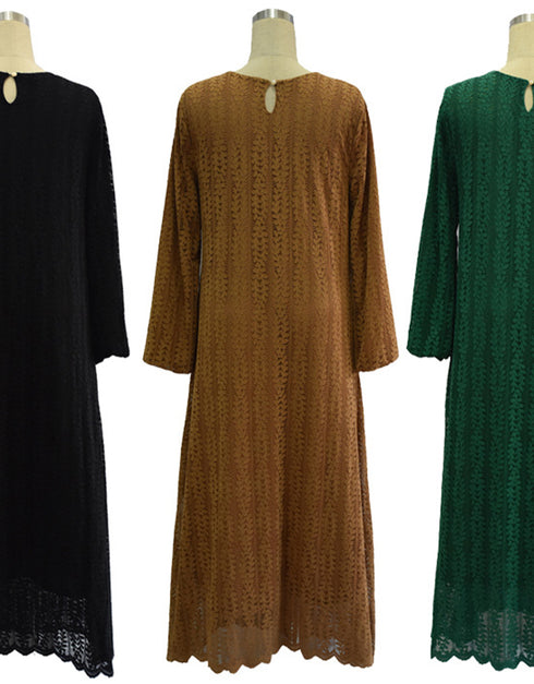 Elegant Dubai Abaya in Black with Long Sleeves and Lace Neckline