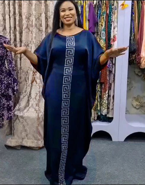 Moonlight in Dubai: Vintage Dashiki Dreams in a Lavender Abaya Maxi