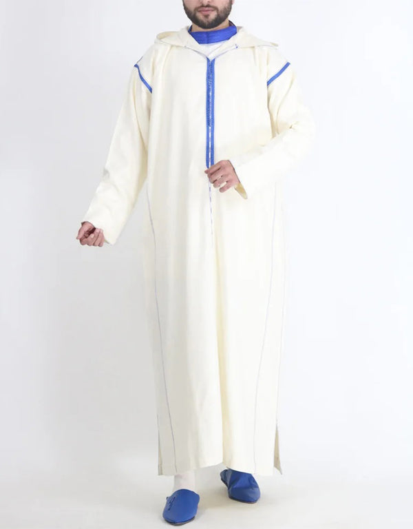 Flowing with Devotion: The Long-Sleeved Robe for the Faithful Muslim Heart