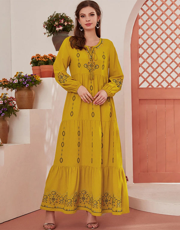 Flowing Embroidered Abaya: A Touch of Elegance